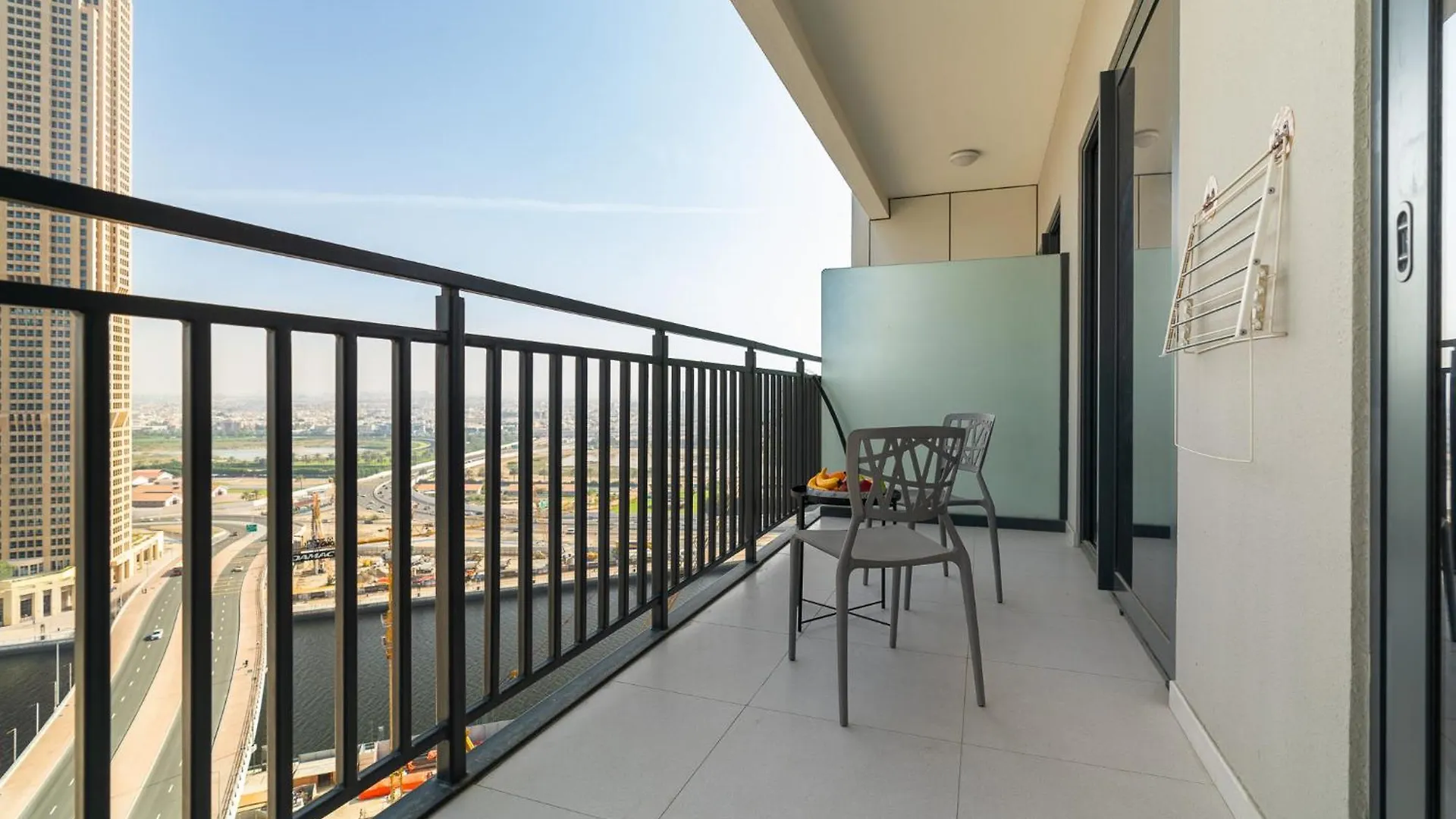 Citihome - Newly Furnished Apartment In Business Bay Dubai