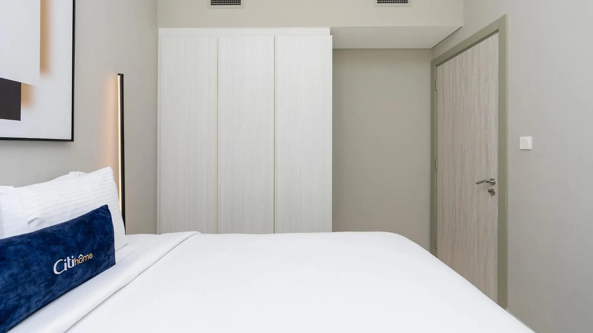 Citihome - Newly Furnished Apartment In Business Bay Dubai 0*,  United Arab Emirates